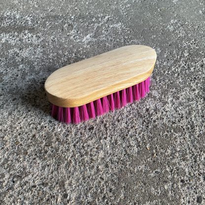 Zachte paardenborstel roze